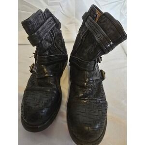 UGG Collection Black Leather Textured Buckle Moto Biker Boots Women